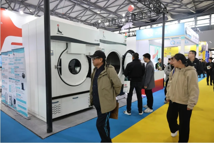2025CCE 盛會(huì)：海獅機(jī)械以創(chuàng)新技術(shù)勾勒洗滌業(yè)嶄新藍(lán)圖！